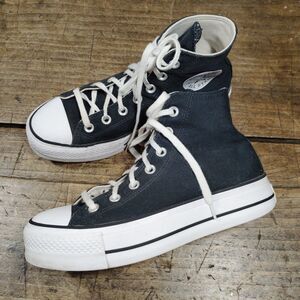 Converse | Shoes | Converse Unisex Chuck Taylor All Star Low  display picture 2